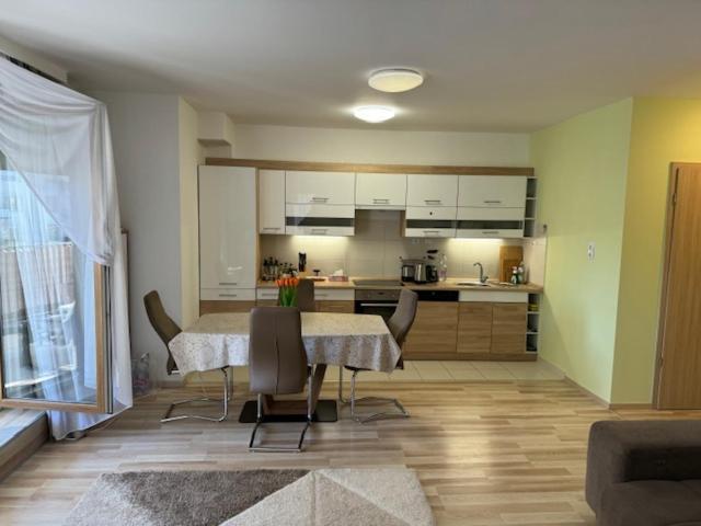 Luxury Cordia Apartment With Free Parking Budapest Ngoại thất bức ảnh